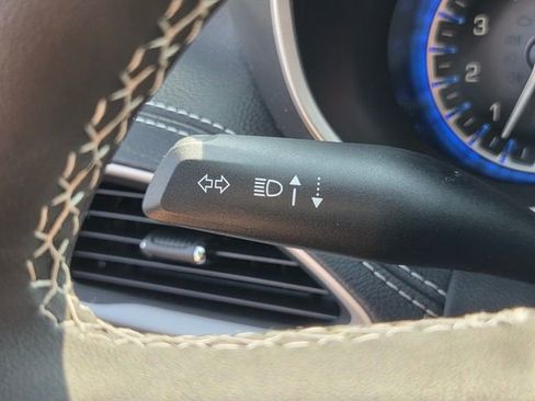 New 2026 Chrysler Pacifica Select FWD image 31