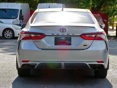 Used 2023 Toyota Camry SE FWD image 10