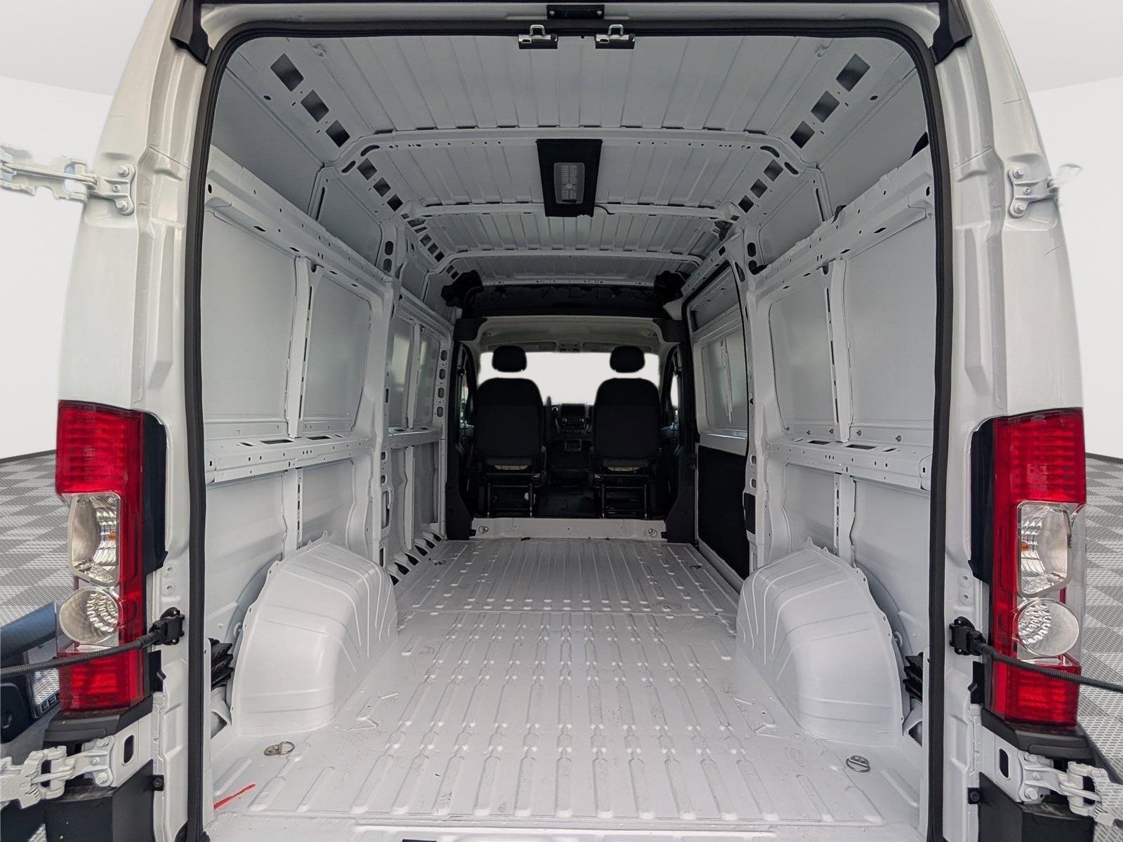 New 2026 RAM ProMaster 2500 w/ Safety Group FWD image 10