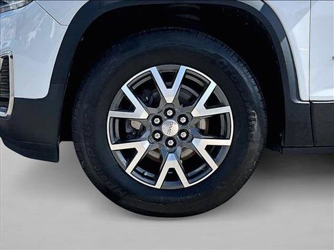 Used 2020 GMC Acadia SLE FWD image 10