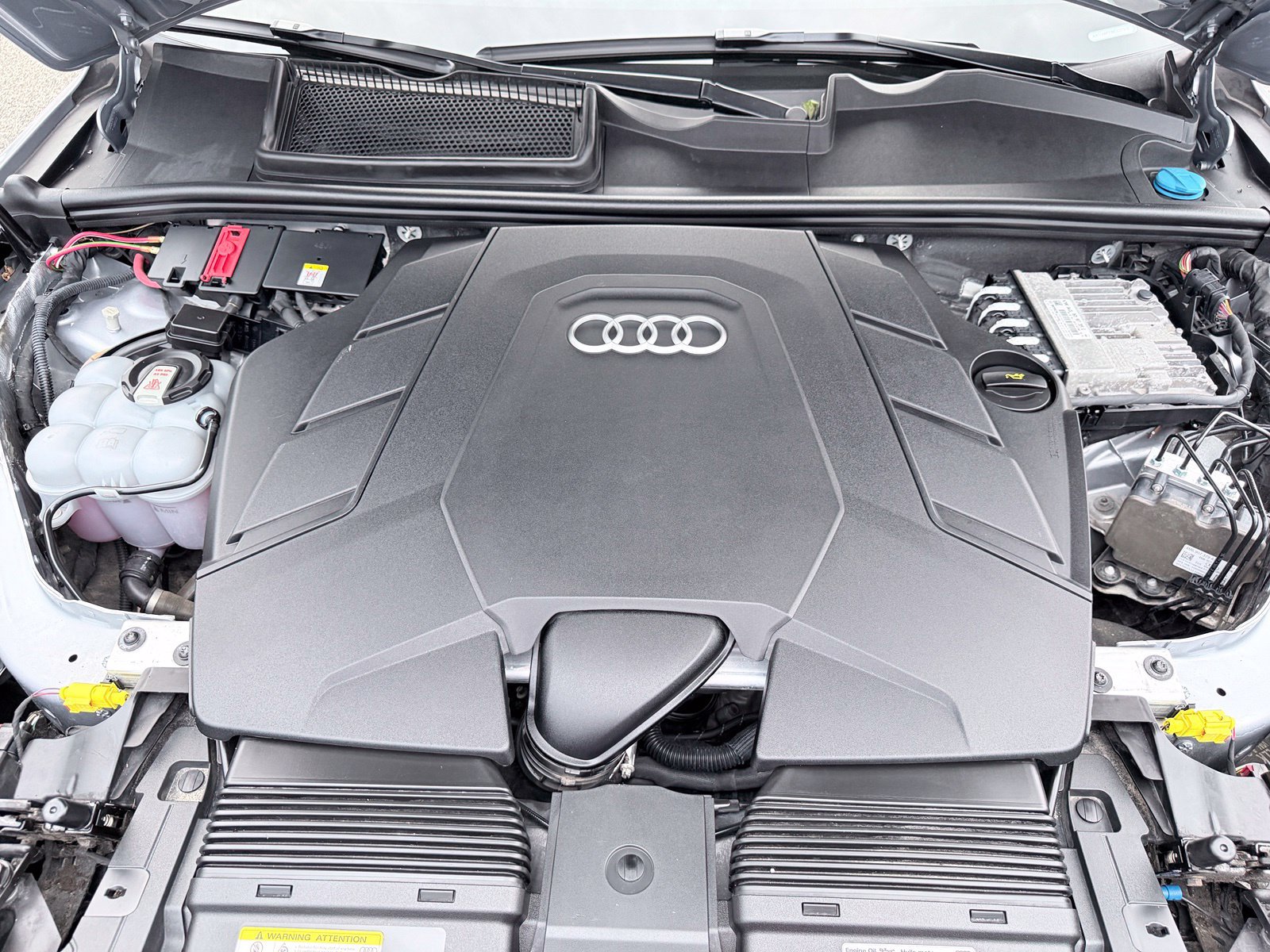 Used 2021 Audi Q7 3.0T Premium Plus w/ Premium Plus Package AWD/4WD image 30