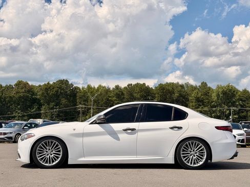 Used 2017 Alfa Romeo Giulia Ti RWD image 17