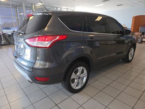 Used 2016 Ford Escape SE image 8
