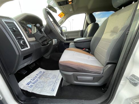 Used 2009 Dodge Ram 1500 Truck SLT image 14