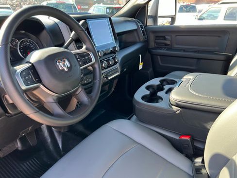 New 2026 RAM 2500 Tradesman image 15