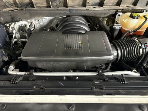 Used 2022 Chevrolet Silverado 1500 LTZ w/ Technology Package AWD/4WD image 46
