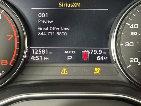 Used 2023 Audi Q5 2.0T Premium w/ Convenience Package image 22