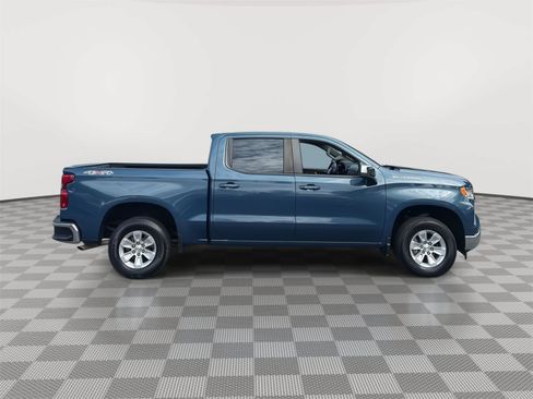 Used 2024 Chevrolet Silverado 1500 LT w/ Protection Package AWD/4WD image 4