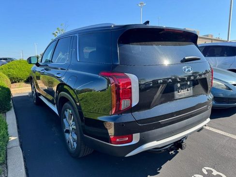 Used 2022 Hyundai Palisade SEL w/ Premium Package AWD/4WD image 4