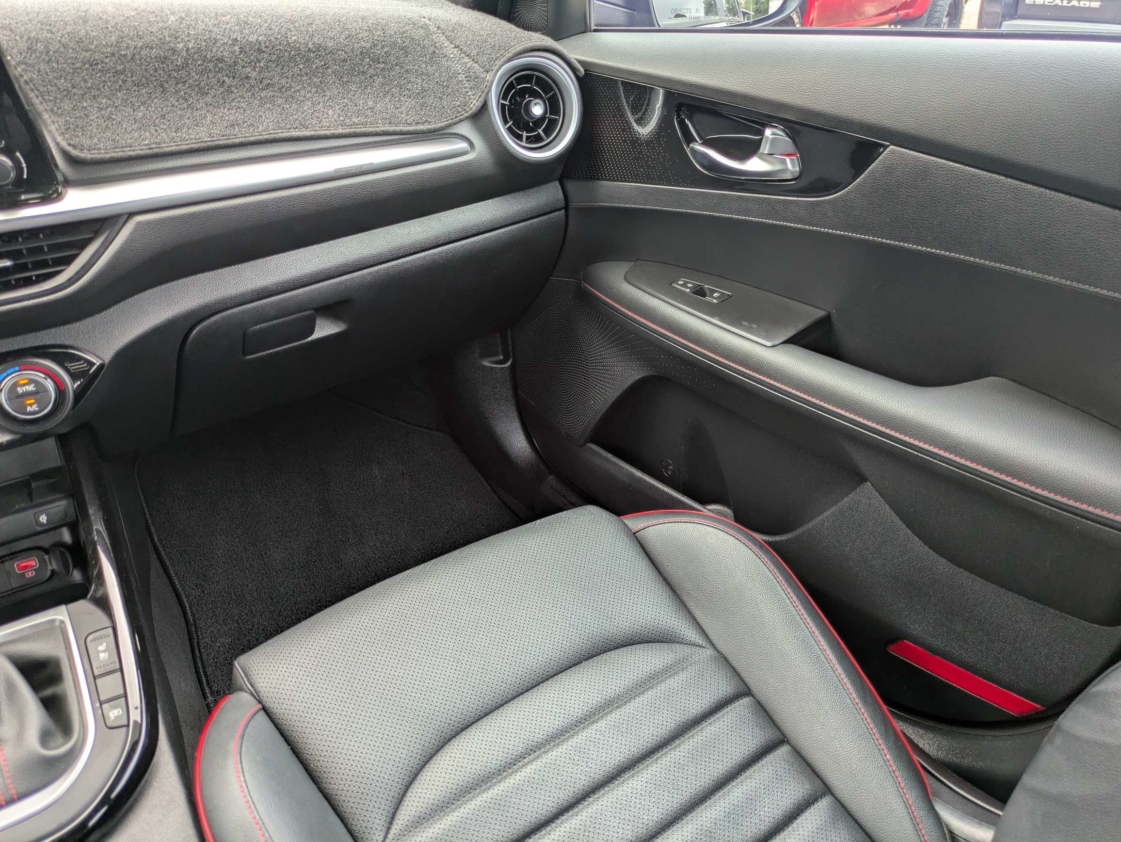 Used 2024 Kia Forte GT w/ GT2 Package FWD image 9