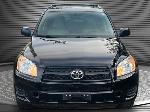 Used 2012 Toyota RAV4 4WD w/ Upgrade Value Pkg image 2