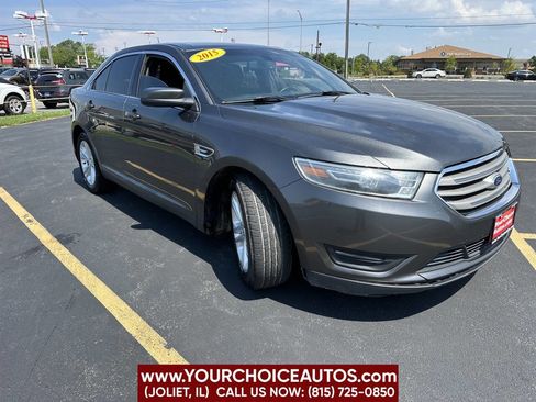 Used 2015 Ford Taurus SEL image 7