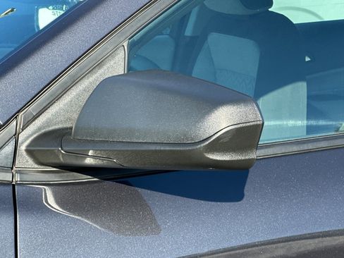 Used 2022 Chevrolet Equinox LS image 49