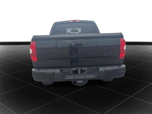 Used 2017 Toyota Tundra Platinum image 4