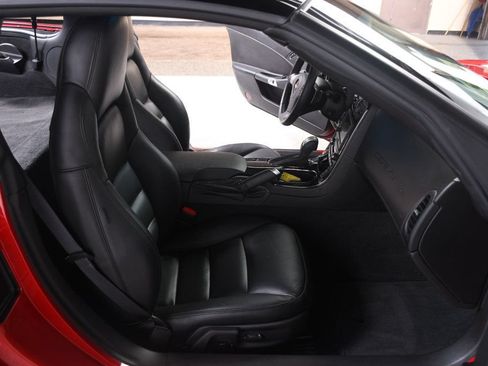 Used 2008 Chevrolet Corvette Coupe w/ Preferred Equipment Group RWD image 27