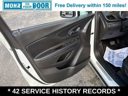Used 2019 Buick Encore Sport Touring FWD image 12