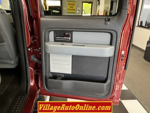 Used 2014 Ford F150 XLT w/ Equipment Group 302A Luxury AWD/4WD image 30