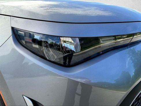 Used 2025 Kia Soul LX FWD image 30