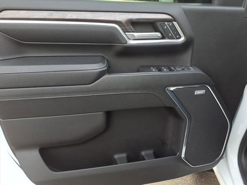 Used 2024 Chevrolet Silverado 3500 LTZ w/ LTZ Plus Package image 22