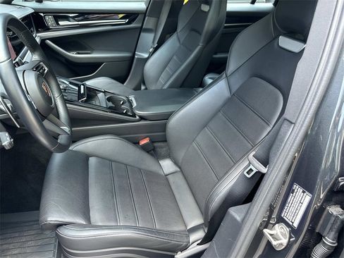 Used 2024 Porsche Panamera 4 image 5