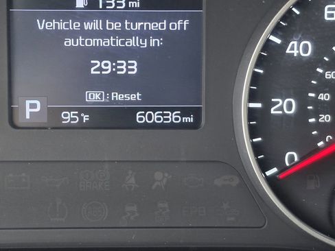 Used 2022 Kia Seltos S FWD image 27