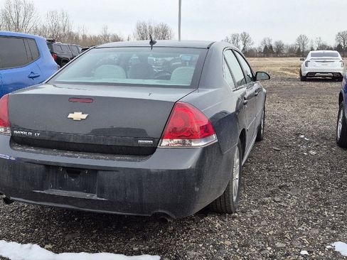 Used 2014 Chevrolet Impala LT w/ LT Sunroof Package image 3