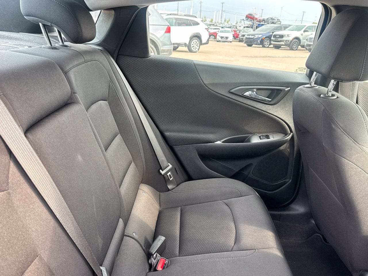 Used 2025 Chevrolet Malibu LT FWD image 35