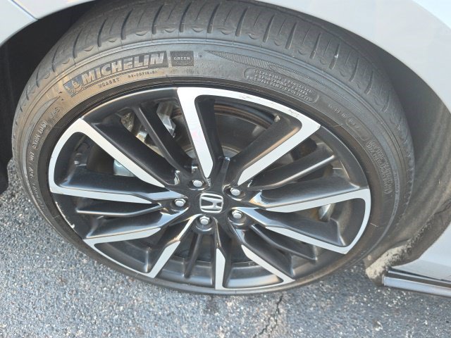 Used 2024 Honda Accord Touring image 23