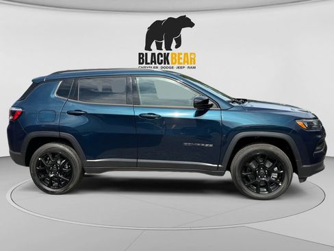 New 2026 Jeep Compass Latitude AWD/4WD image 2