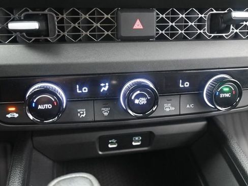 Used 2023 Honda Accord EX image 11