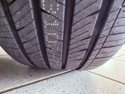 Certified 2024 Lexus ES 350 w/ Premium Package FWD image 21