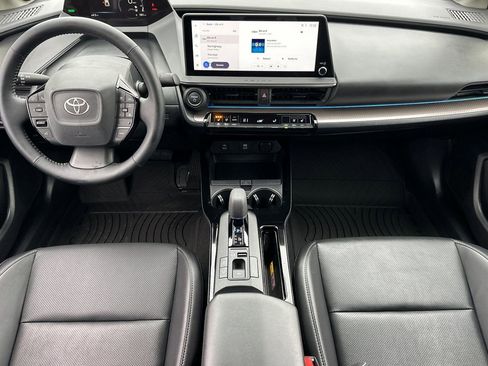 New 2026 Toyota Prius LE image 15