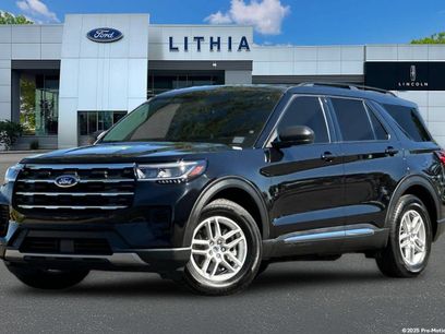 Certified 2025 Ford Explorer Active