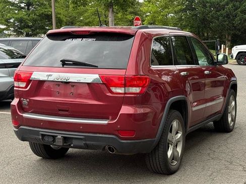 Used 2013 Jeep Grand Cherokee Overland AWD/4WD image 3