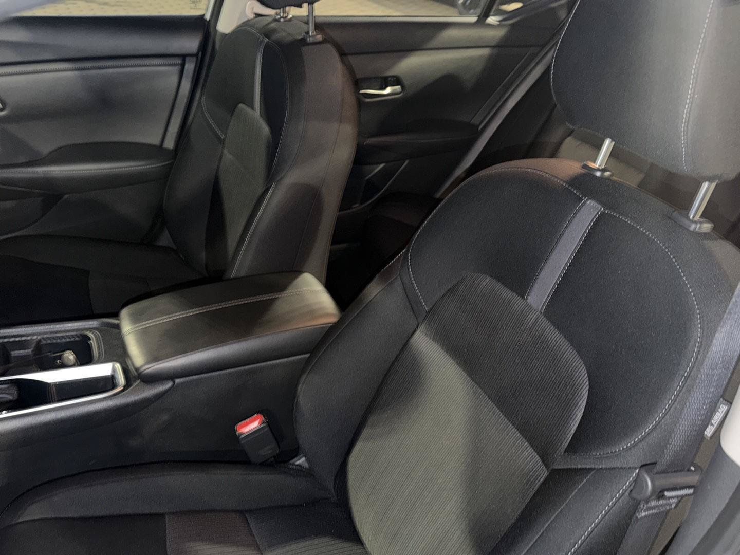 Used 2023 Nissan Sentra SV w/ All-Weather Package FWD image 29