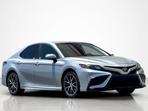 Certified 2021 Toyota Camry SE FWD image 7