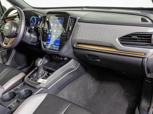 Used 2025 Subaru Forester Sport image 48