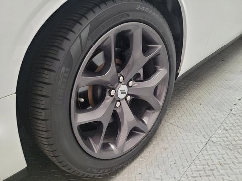 Used 2018 Dodge Challenger SXT Plus RWD image 31