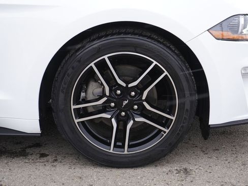 Used 2020 Ford Mustang Premium image 13