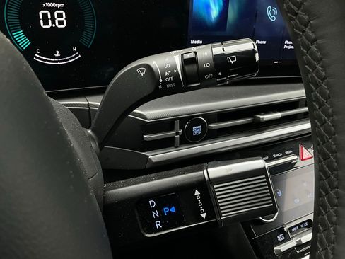 Used 2025 Hyundai Santa Fe SEL image 34