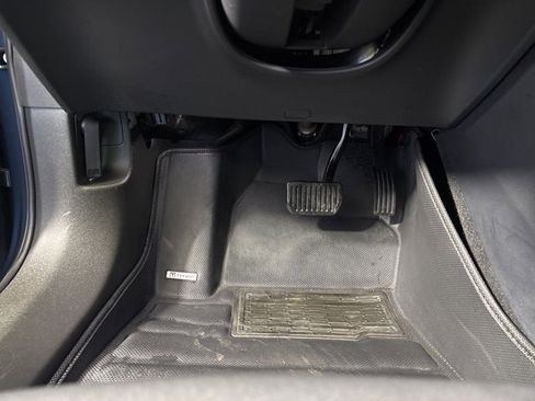 Used 2021 Polestar Polestar 2 w/ Performance Package image 23