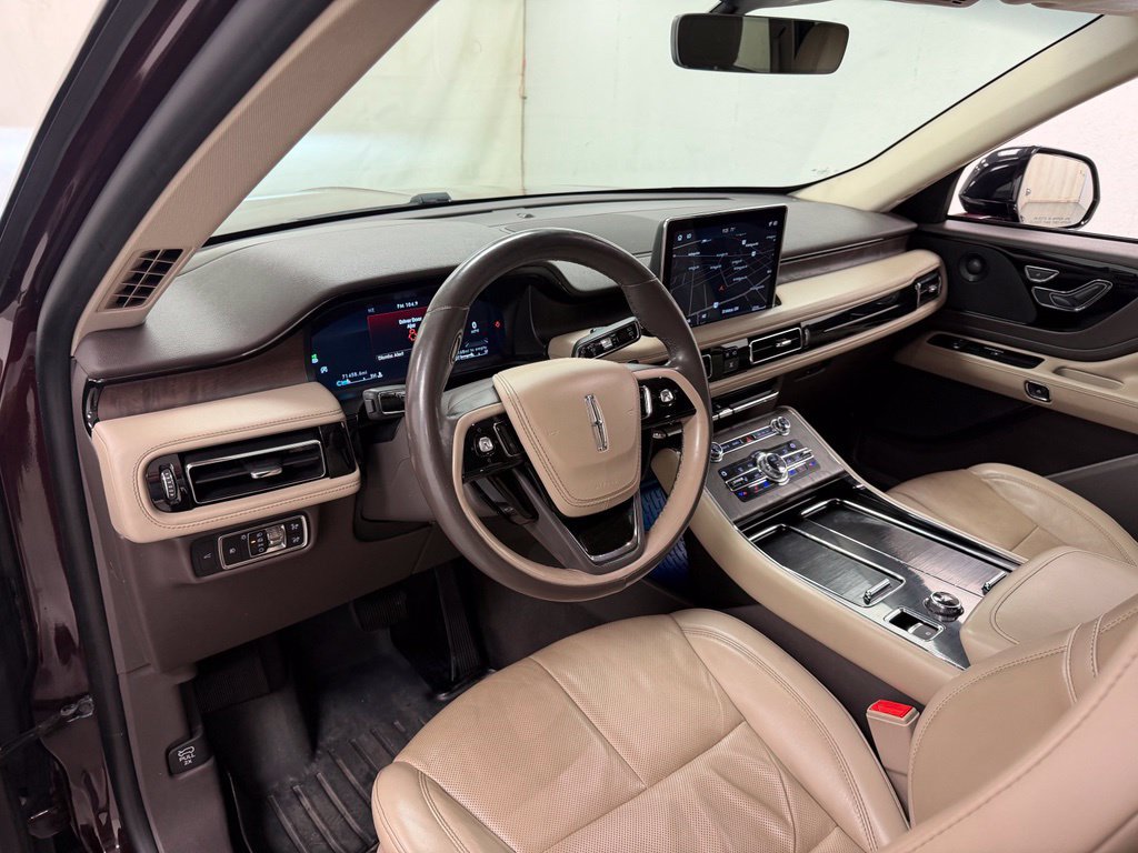 Used 2020 Lincoln Aviator Reserve w/ Equipment Group 201A AWD/4WD image 24