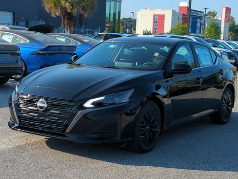 New 2026 Nissan Altima 2.5 SV w/ SV Special Edition Package FWD image 8