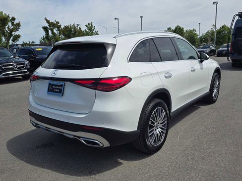 Used 2026 Mercedes-Benz GLC 300 image 3