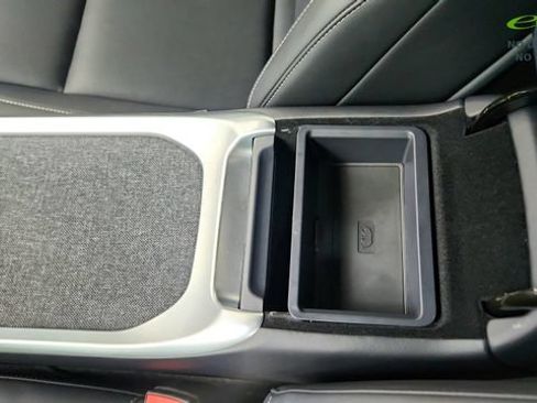 Used 2024 Lucid Air Pure RWD image 56