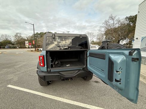 Used 2021 Ford Bronco First Edition AWD/4WD image 9