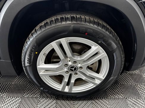 Used 2020 Mercedes-Benz GLB 250 4MATIC image 18