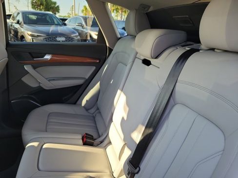 Certified 2023 Audi Q5 2.0T Premium image 11