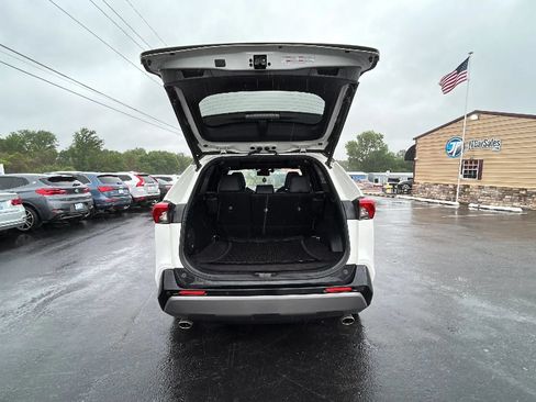 Used 2019 Toyota RAV4 XSE AWD/4WD image 37