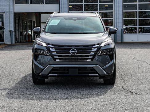 New 2025 Nissan Rogue SL image 9